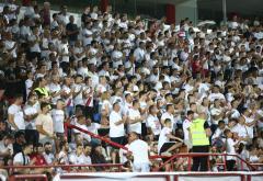 FOTO | Pun stadion Zrinjskog: Navijači traže pobjedu protiv LASK-a