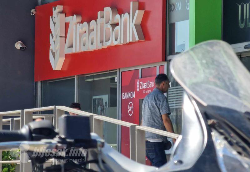 Pljačkaši su došli na skuteru - Dvojac na skuteru opljačkao banku u Mostaru