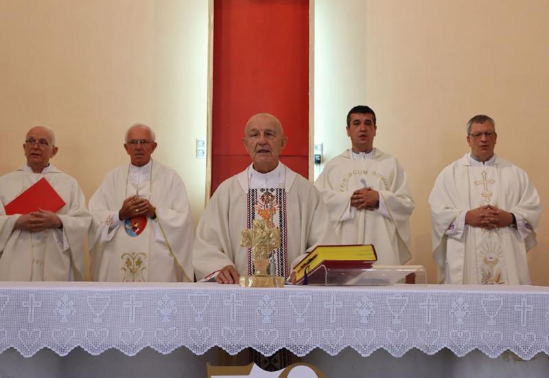 Mons. Ante Meštrović proslavio 50 godina svećenstva 