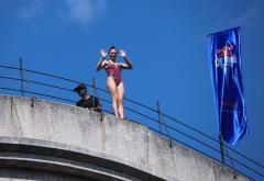 Počeo Red Bull Cliff Diving: Meili Carpenter prva skočila sa Starog mosta