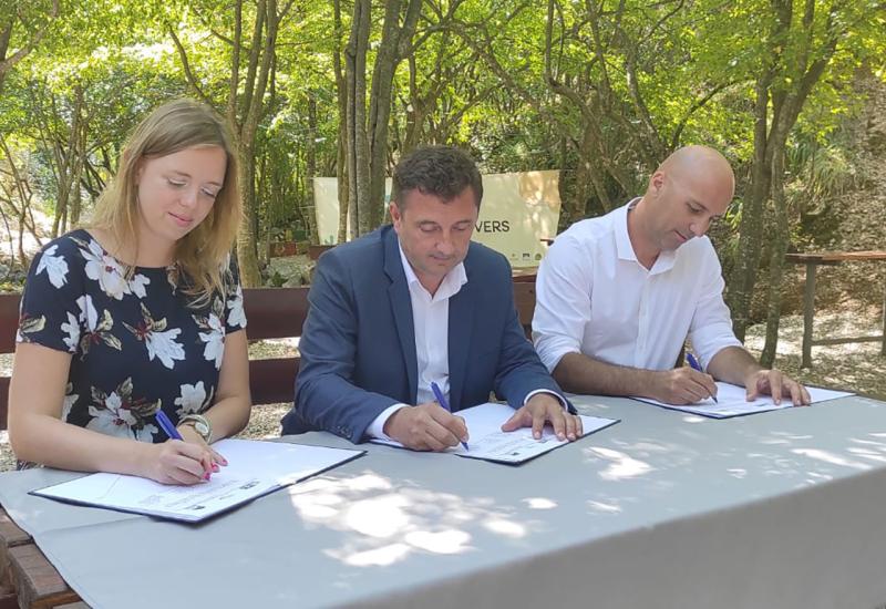 Grad Mostar, TNC i Novi Val potpisali Sporazum o suradnji