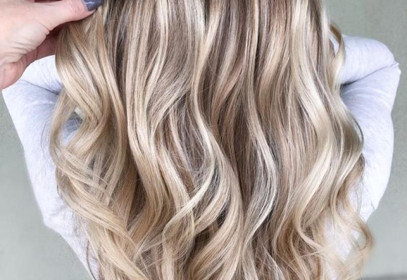 Vanilla Chai boja za kosu - Top 5 boja kose za jesen 2023. za kojima žene luduju