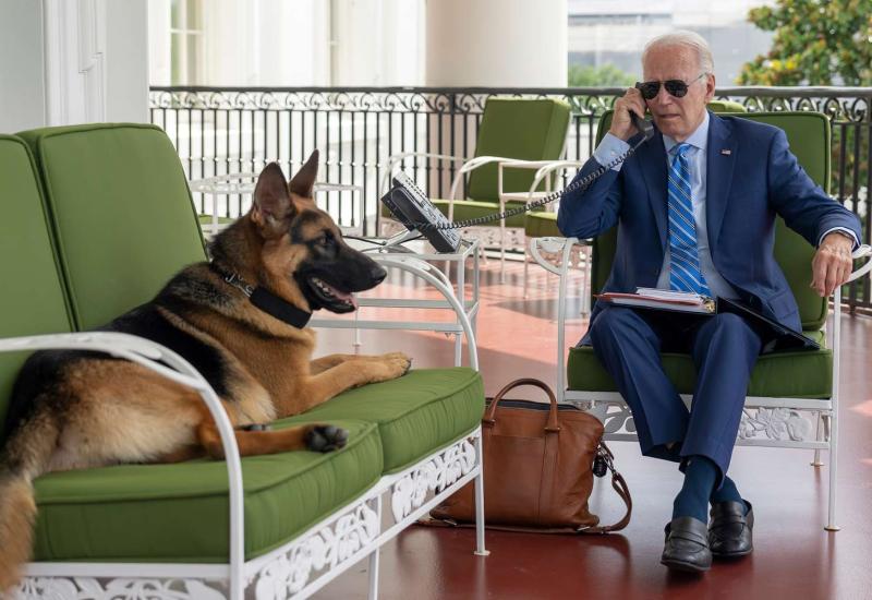 Bidenov pas ugrizao još jednog agenta Tajne službe
