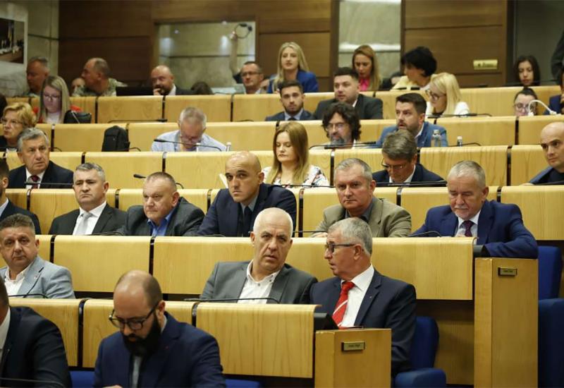 Parlament Federacije BiH odbio deklaraciju o Gazi