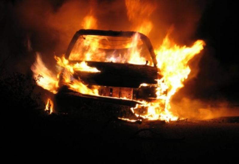 Požari: Automobil gorio u Rodoču, u Međugorju Pansion