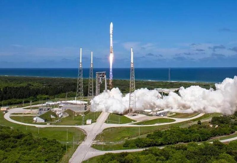 Amazon uspješno lansirao prva dva internet satelita - Amazon uspješno lansirao prva dva internet satelita