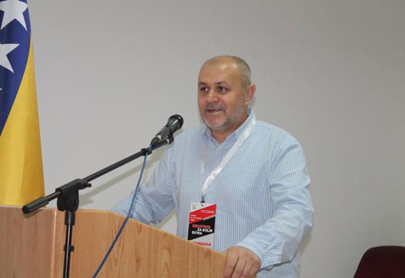 Omer Mičijević - Konferencija 
