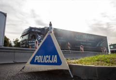 Privremena suspenzija Schengena - Policajci zaustavljaju vozila i legitimiraju putnike