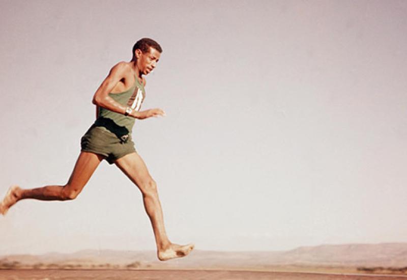 Abebe Bikila (Jato, Etiopija, 7. kolovoza 1932. – Addis Abeba, 25. listopada 1973.) - Bosonogi Abebe Bikila, vjerojatno najveći maratonac svih vremena