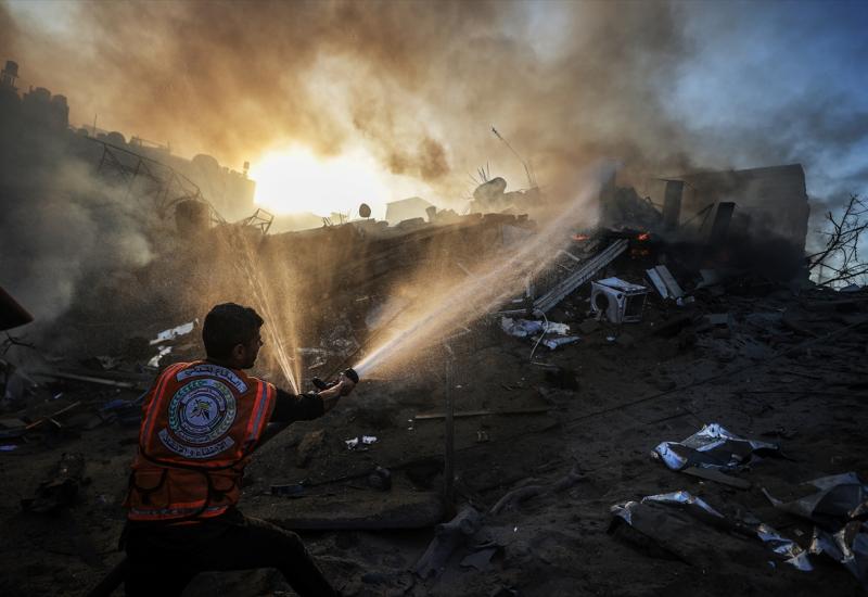  EU traži humanitarne koridore i pauze za Gazu