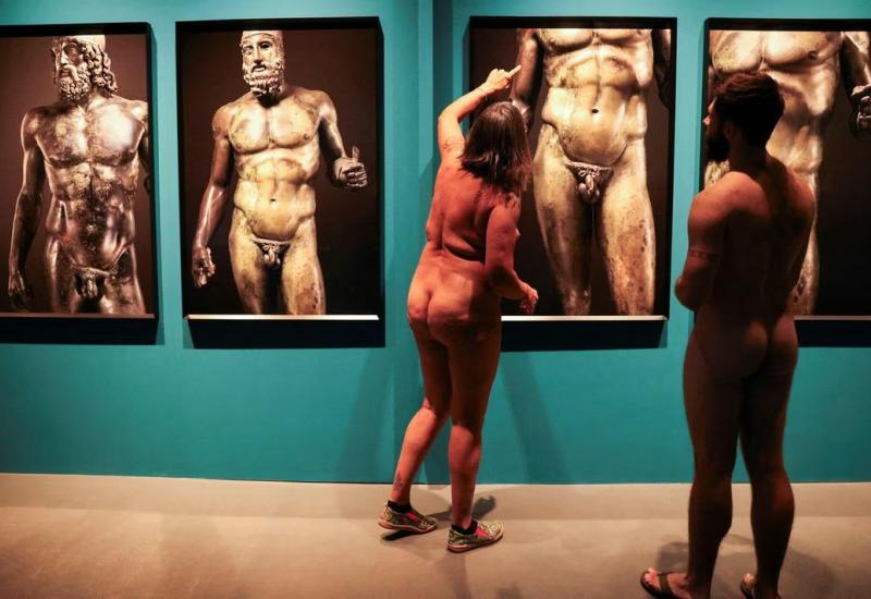Nudisti u muzeju - Muzej u Barceloni na 90 minuta otvorio vrata nudistima