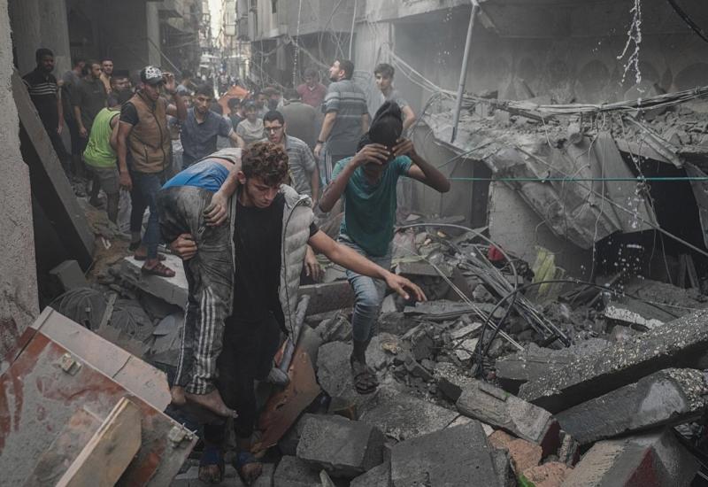 Zapad ukida uplate glavnoj agenciji za pomoć u Gazi. Šef WHO-a očajan
