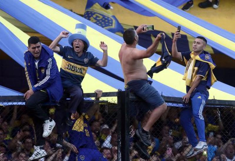 Navijači Boca Juniorsa - Invazija navijača Boca Juniorsa na Rio de Janeiro