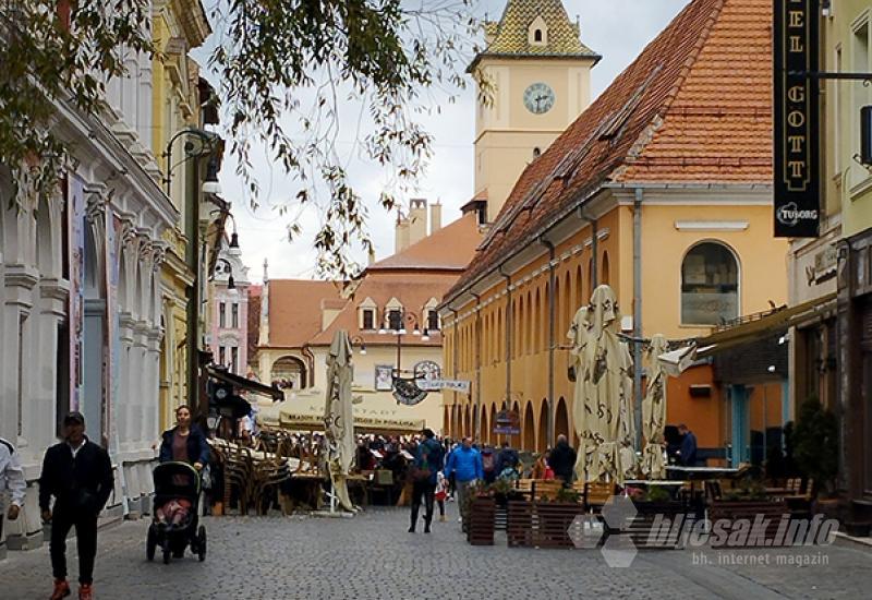 Brașov, stoljetna prijestolnica Transilvanije (Transilvanijom uzduž & poprijeko 15)