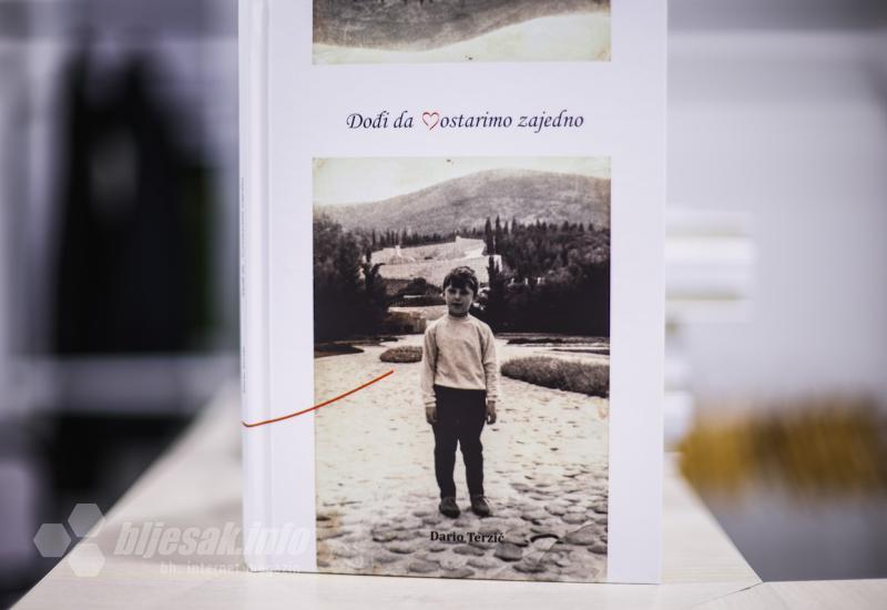  Predstavljena knjiga Darija Terzića Dođi da Mostarimo zajedno -  Predstavljena knjiga Darija Terzića 