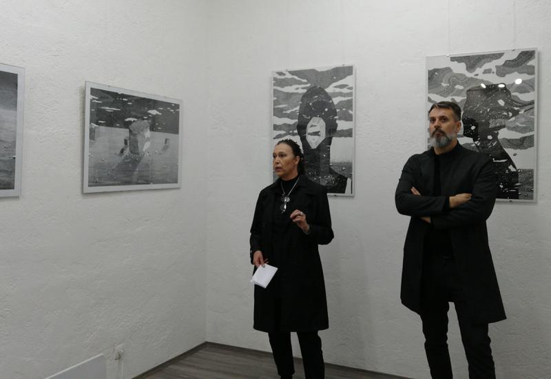 Otvaranje izložbe - Crte#i postapokalipti;nog svijeta Svetislava Cvetkovića u galeriji NV