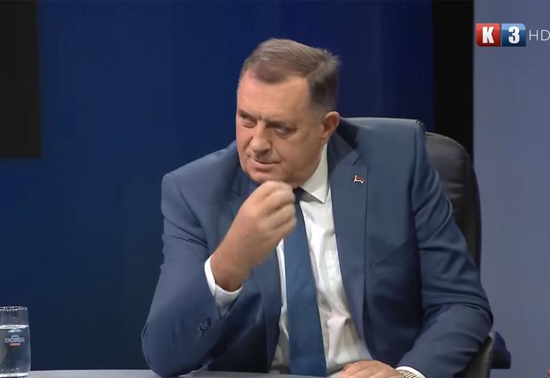 Milorad Dodik - Dodik nakon prijetnjii zvao novinarku: Psovao, galamio i vrijeđao