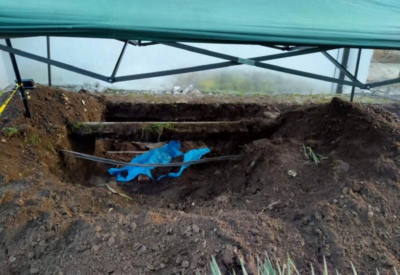 Masovna grobnica otkrivena u dvorištu crkve u Novom Goraždu