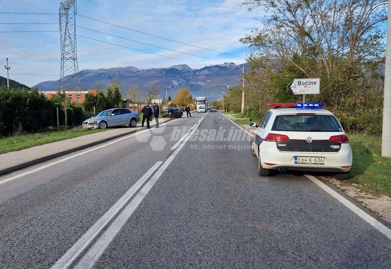 Prometna nesreća u Mostaru - FOTO/VIDEO | Teška prometna nesreća u Mostaru: Na terenu hitna, vatrogasci i policija