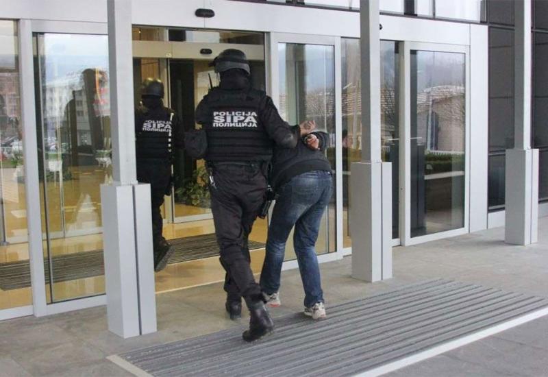 Sarajevo - Na aerodromu uhićen bivši pripadnik ISIL-a