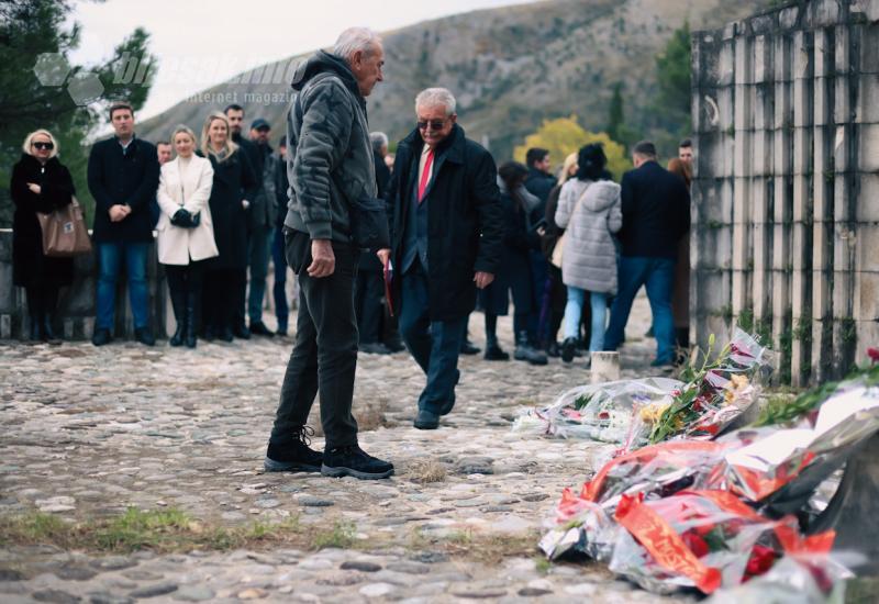 Obilježavanje Dana državnosti na Partizanskom spomen-groblju - Na Partizanskom spomen-groblju obilježen Dan državnosti