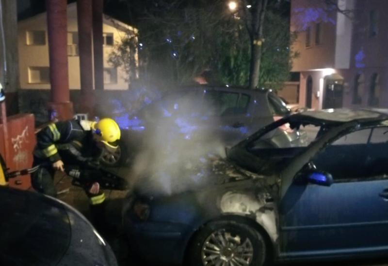 Mostar: Požar na automobilu