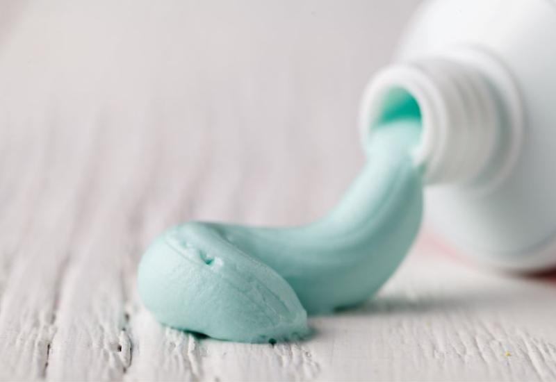 Pasta za zube - Voljeli bi da smo ranije znali ovih 10 trikova za njegu kože