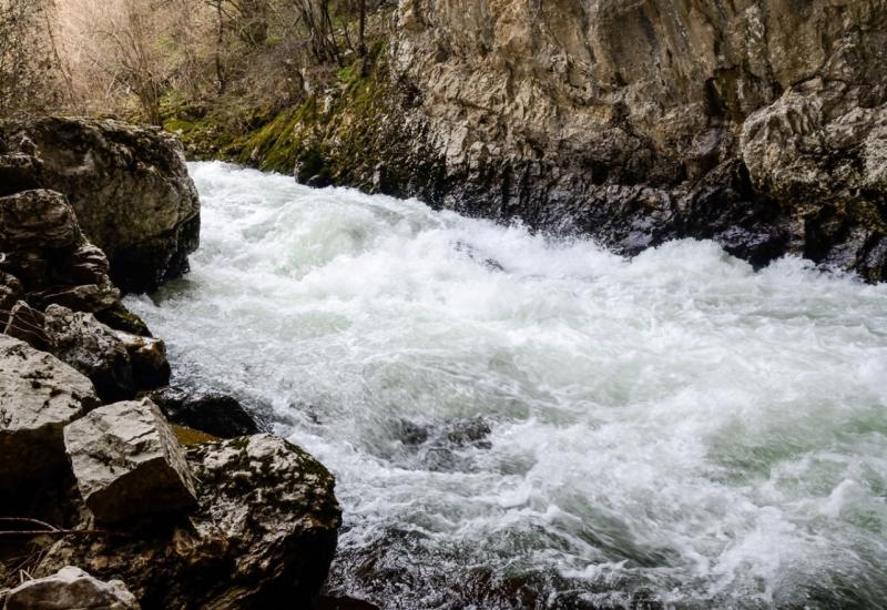 Kako je rijeka Šujica obranila samu sebe 