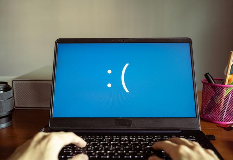 Plavi ekran smrti - Linux operativni sustav dobio vlastiti 