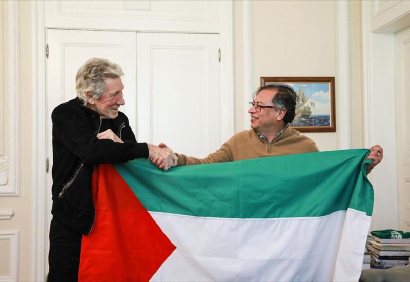 Roger Waters i kolumbijski predsjednik razvili veliku zastavu Palestine