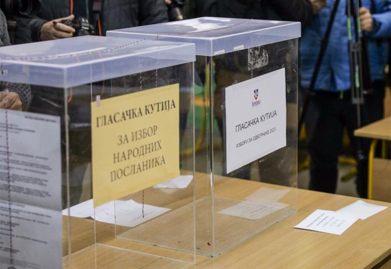  Brojne nepravilnosti na izborima u Srbiji, organizirano dovođenje birača iz BiH i Kosova