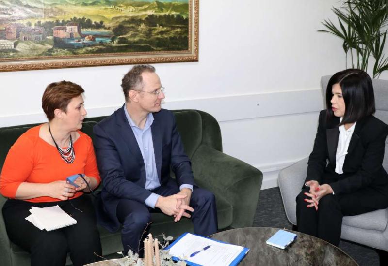 Sylvain Merlen posjetio predsjednicu Vlade Mariju Buhač