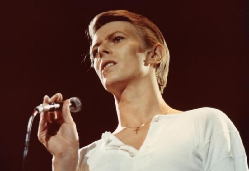 Pariz naziva ulicu po Davidu Bowieju