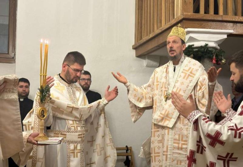 Božićne liturgije služene u pravoslavnim crkvama u Mostaru - Božićne liturgije služene u pravoslavnim crkvama u Mostaru