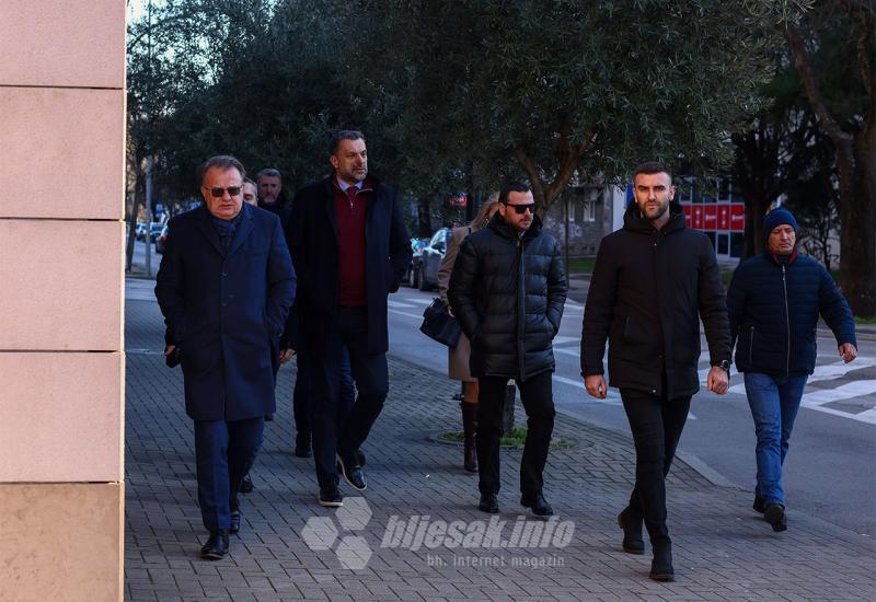 Trojka pred HDZ-om u Mostaru - Sastanak u Mostaru: Nisu ništa dogovorili ali su iznijeli svoje stavove