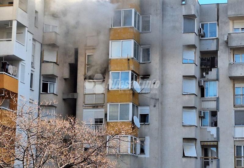 FOTO | Požar u stanu u Mostaru