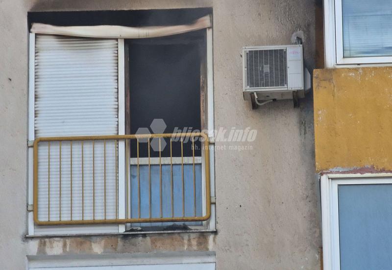 Požar u stanu u Mostaru - Vatrogasci objavili snimku intervencije: Požar u stanu iz drugog kuta 