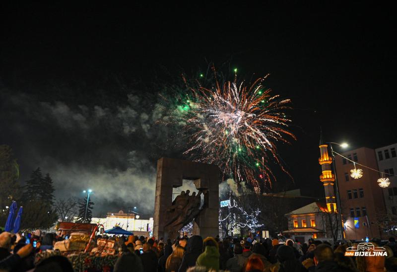 FOTO/VIDEO | Širom RS dočekana pravoslavna Nova godina 