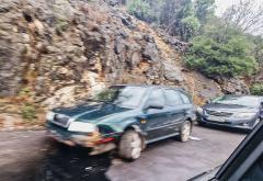 FOTO | Sudarili se Škoda i Toyota na cesti Vojno-Raštani