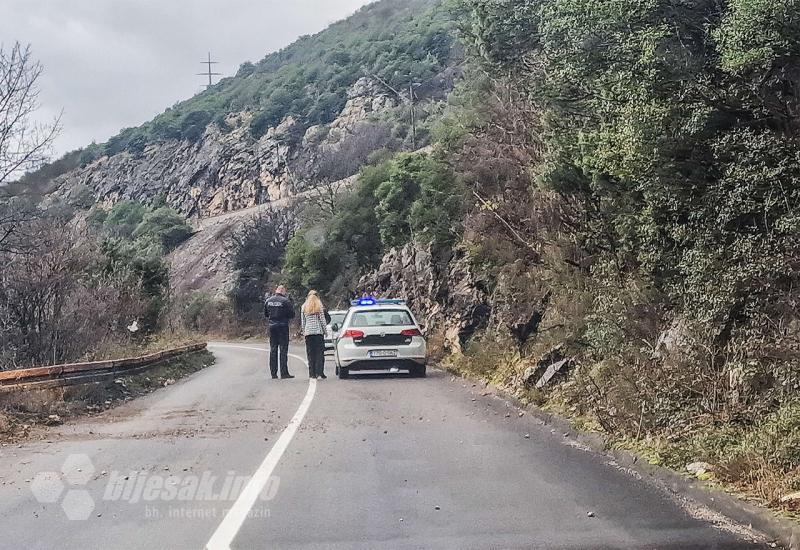 FOTO | Sudarili se Škoda i Toyota na cesti Vojno-Raštani