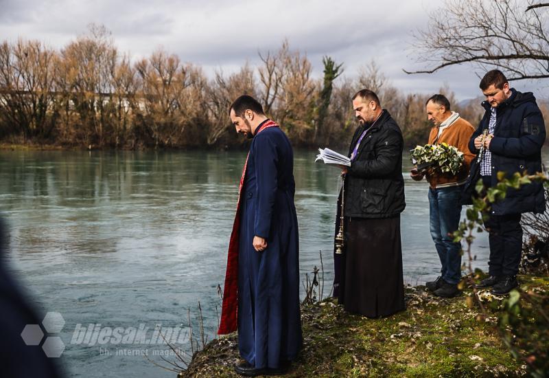 Plivanje za Časni krst 2024. - 19-ogodišnjak iz Hrvatske povjednik Časnog krsta kod Mostara