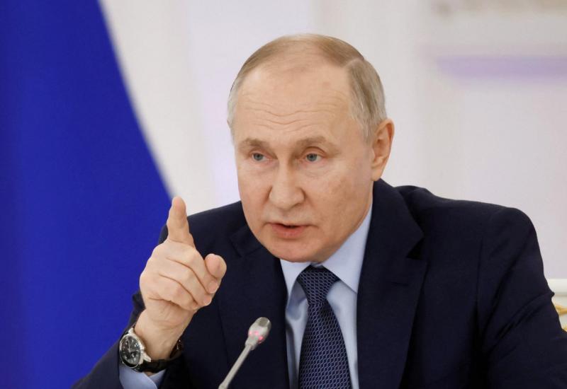 Putin naredio:  Rusija počela vježbe s taktičkim nuklearnim oružjem