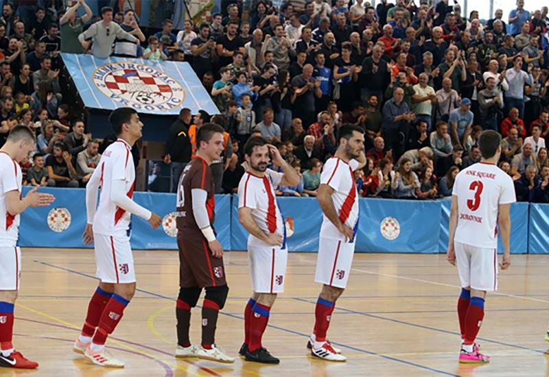 Hrvatski prvoligaš bijesan na igrače jer su igrali na turnirima u Hercegovini, traže ispriku