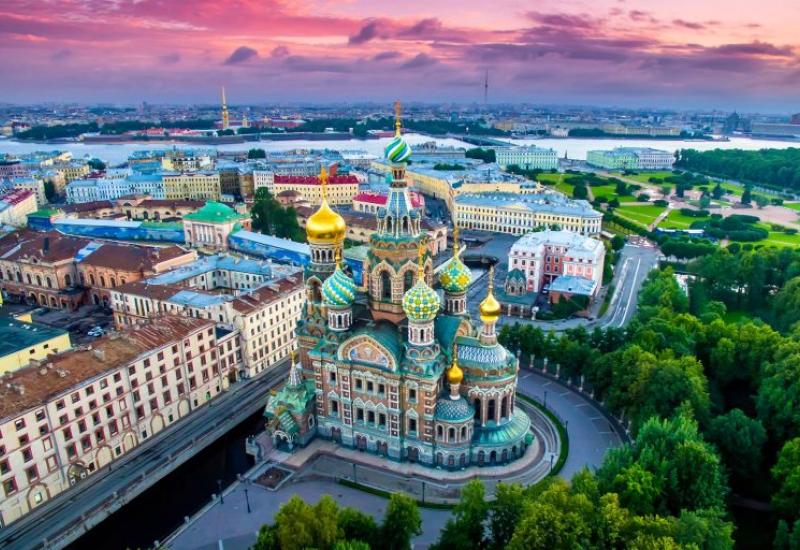 Prije jednog stoljeća boljševici preimenovali Petrograd u Lenjingrad