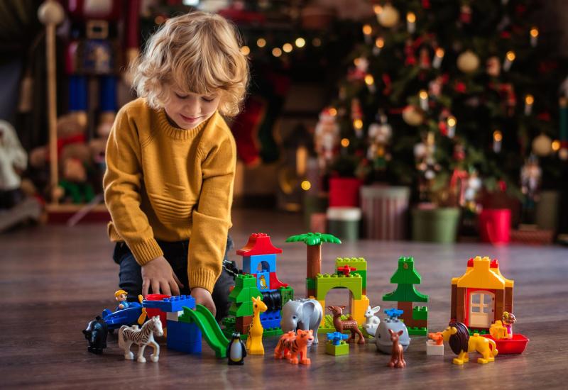 Djeca i odrasli ujedinjeni u zabavi: Sajam igračaka u Nurnbergu najveći na svijetu
