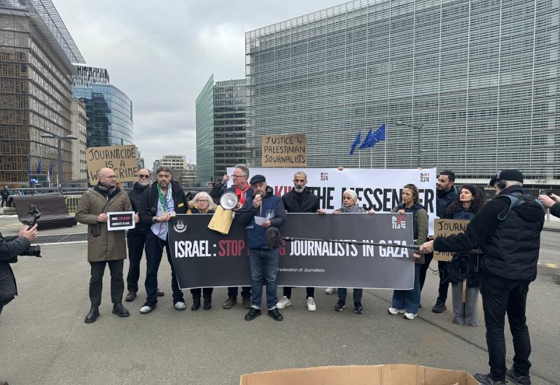 Odana počast u Bruxellesu - Okupili se novinari zbog ubijenih kolega u Gazi