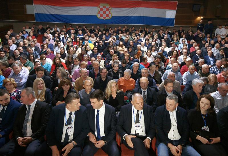 Utemeljena nova stranka: Ivo Tadić iz Žepča izabran za prvog predsjednika HDS-a