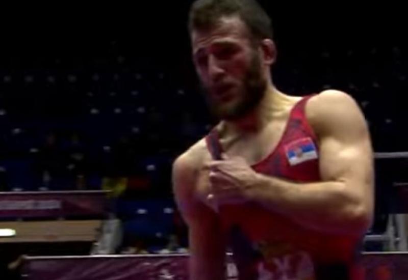VIDEO I Turski hrvač ugrizao Rusa koji nastupa za Srbiju 