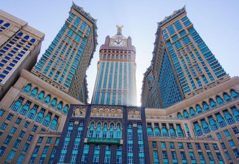 Kompleks Abradž al-Bait u Meki - Znate li koliko je utrošeno u gradnju najveće džamije na svijetu?
