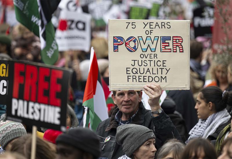 Stotine tisuća ljudi marširaju širom Europe kako bi pozvali na hitan prekid vatre u Gazi